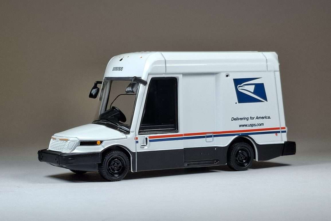 1;64 GreenLight Oshkosh NGDV 1