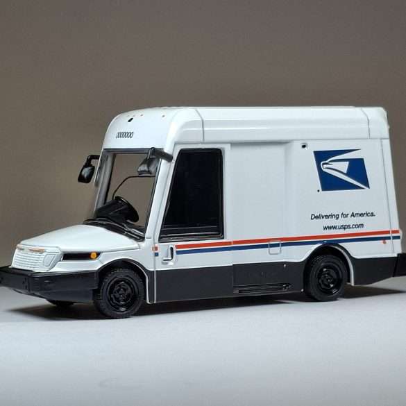 1;64 GreenLight Oshkosh NGDV 1