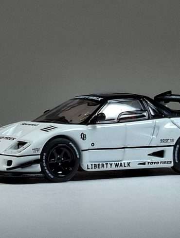 1;64 Mini GT LB Works LB40 AZ 1 1