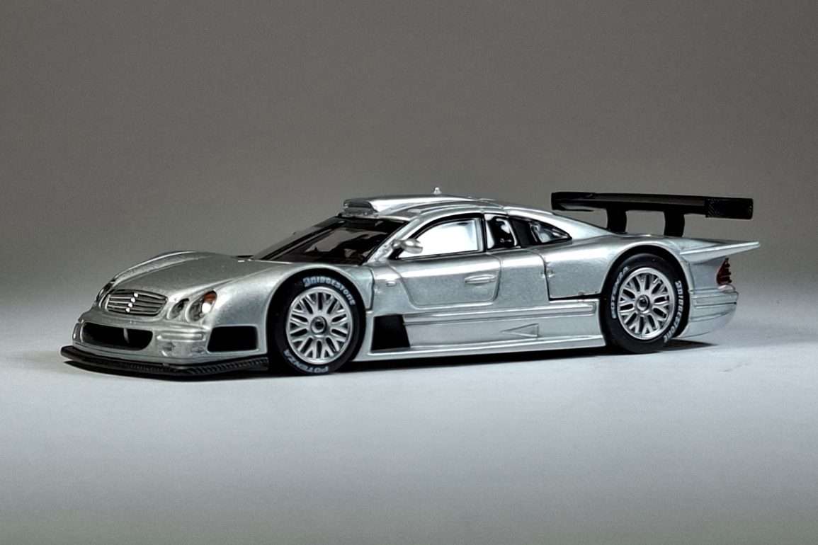 1;64 Pop Race Mercedes Benz CLK GTR 1