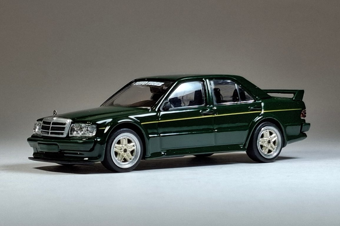 1;64 Tarmac Works Mercedes Benz 190 E 2.5 16 Evo 1 1