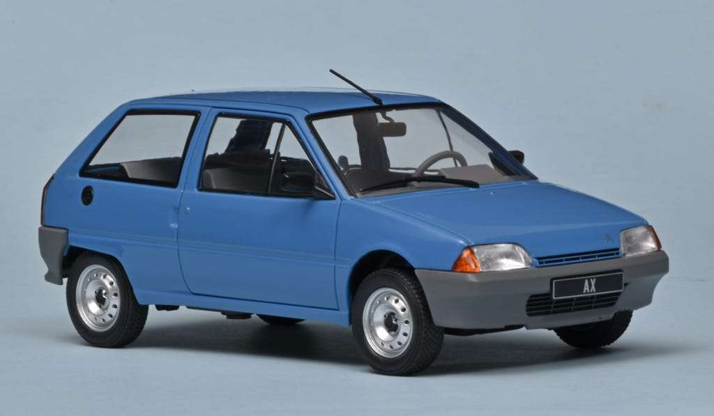 24WhiteBox Citroën AX 1986 1