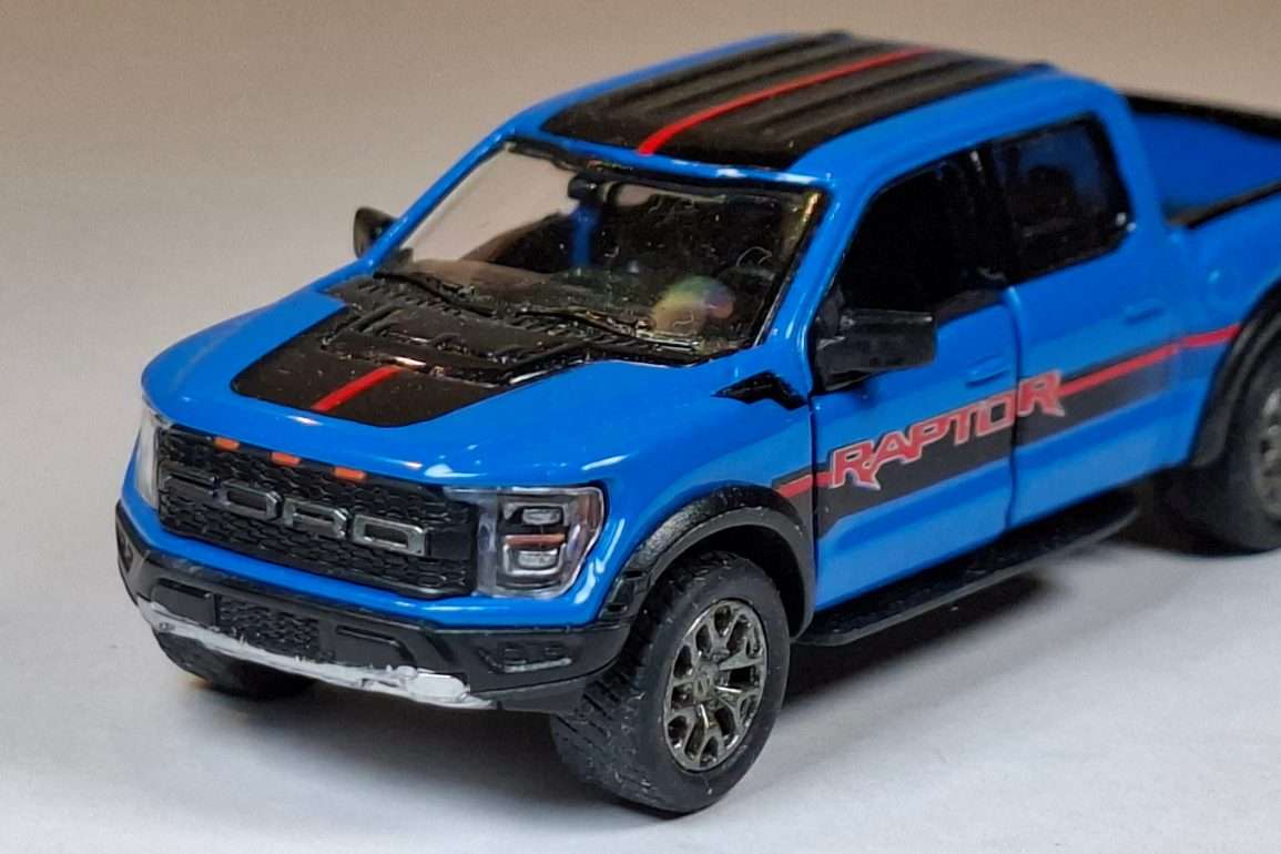 3 inch Kinsmart Ford F 150 Raptor 3