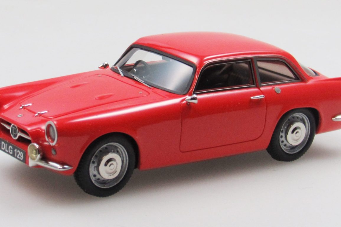 43Esval 1958 Peerless GT coupe red 1