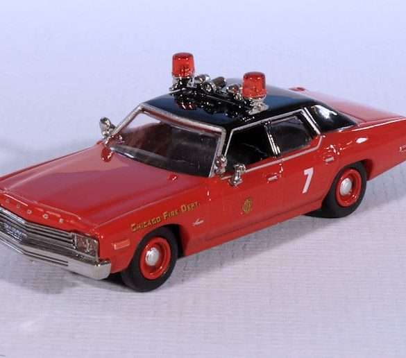 INT.Brekina 87.Dodge Monaco Chicago Fire Dept(1)