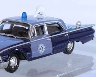 INT.Oxford Diecast 87.Ford Fairlane Police