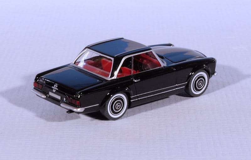 INT.Wiking 87.Mercedes Benz 280(5) INT.Wiking 87.Mercedes Benz 280(5)