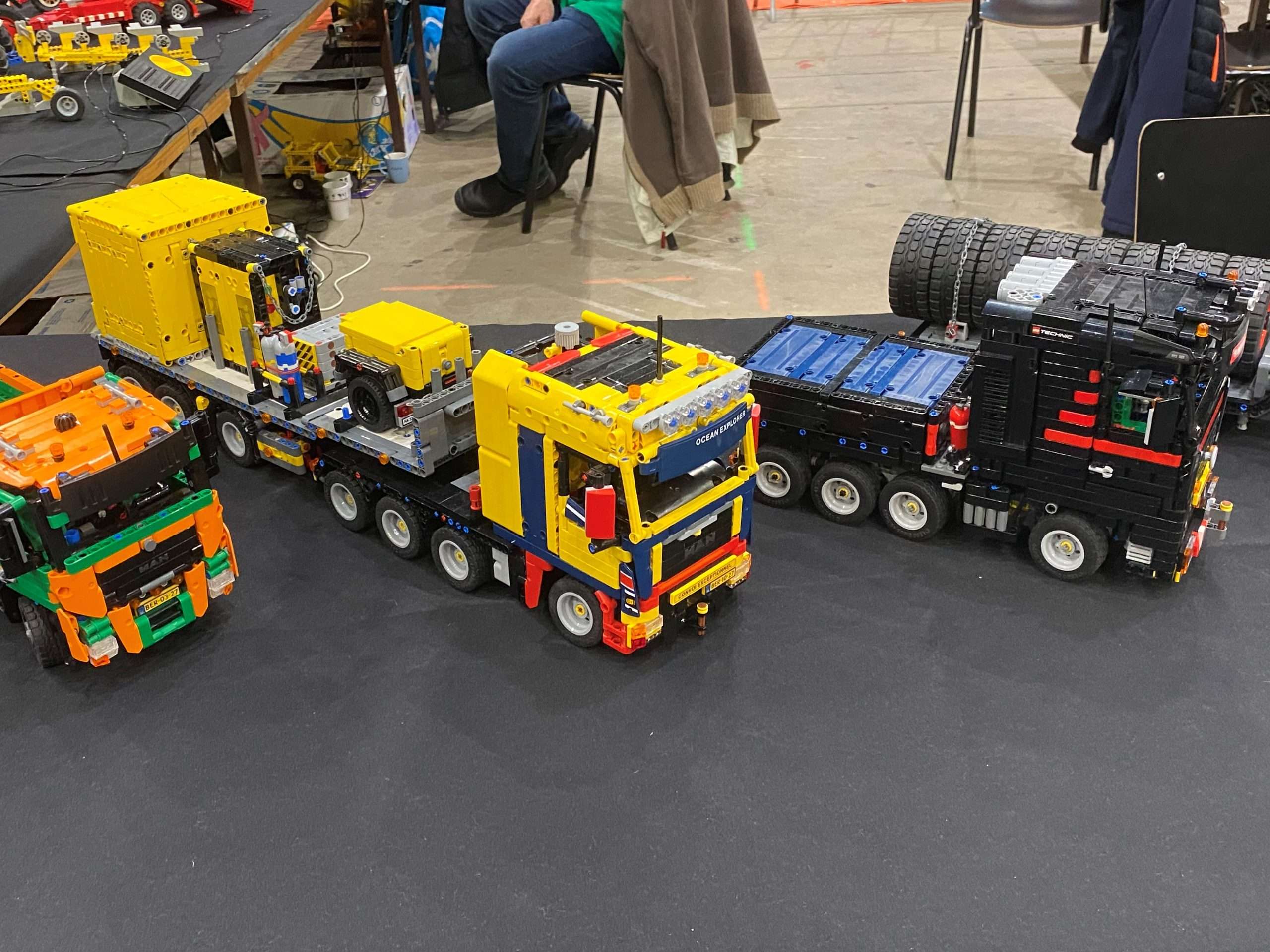 MEGA Trucks (04) MEGA Trucks (04)