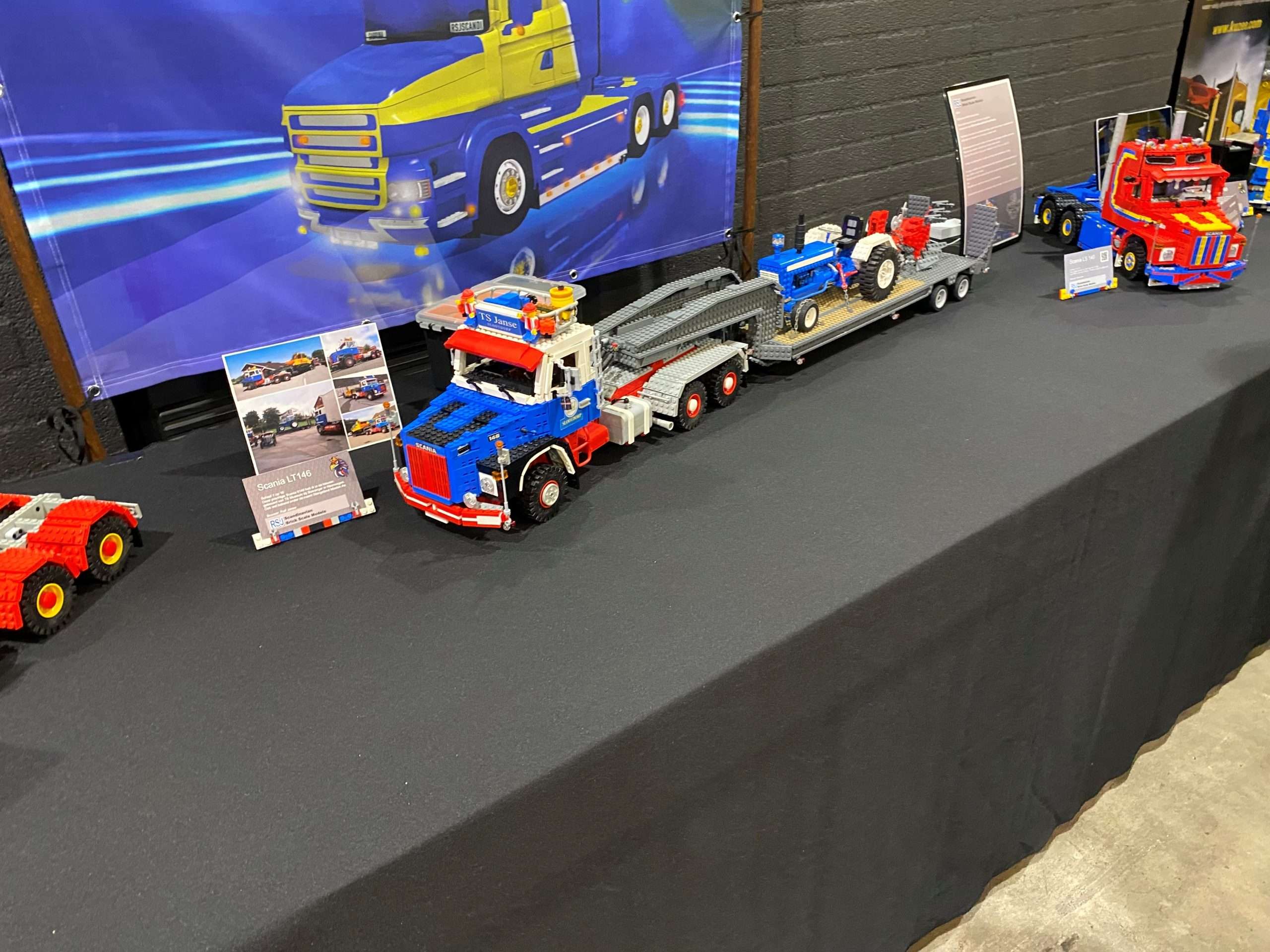 MEGA Trucks (05) MEGA Trucks (05)