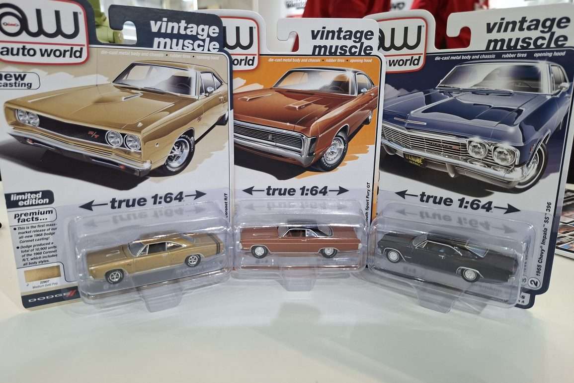 1;64 Auto World Dodge Coronet, Plymouth Fury & Chevrolet Impala