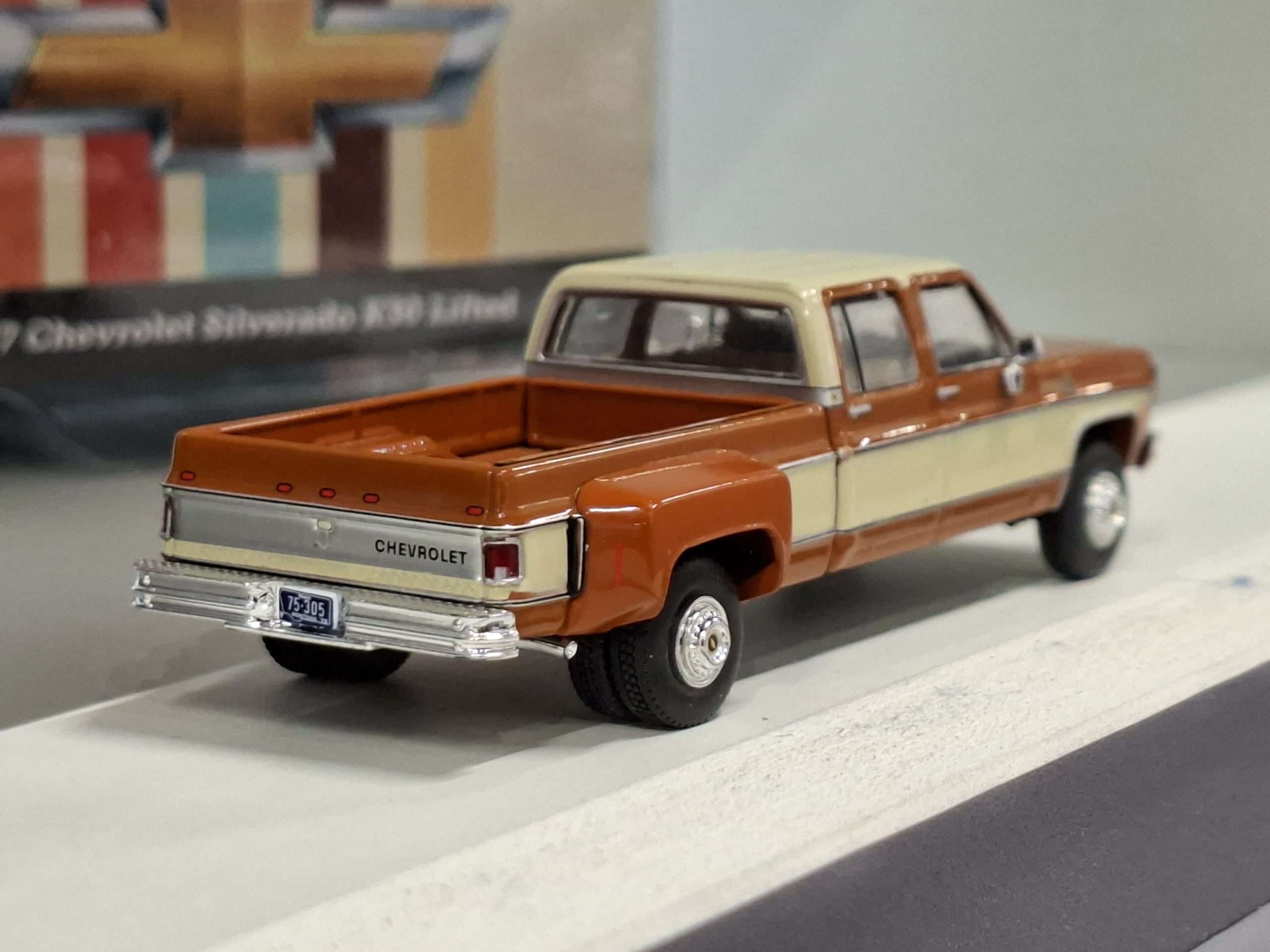 1;64 Ixo Chevrolet K30 Crew Dab Dually 2 1;64 Ixo Chevrolet K30 Crew Dab Dually 2