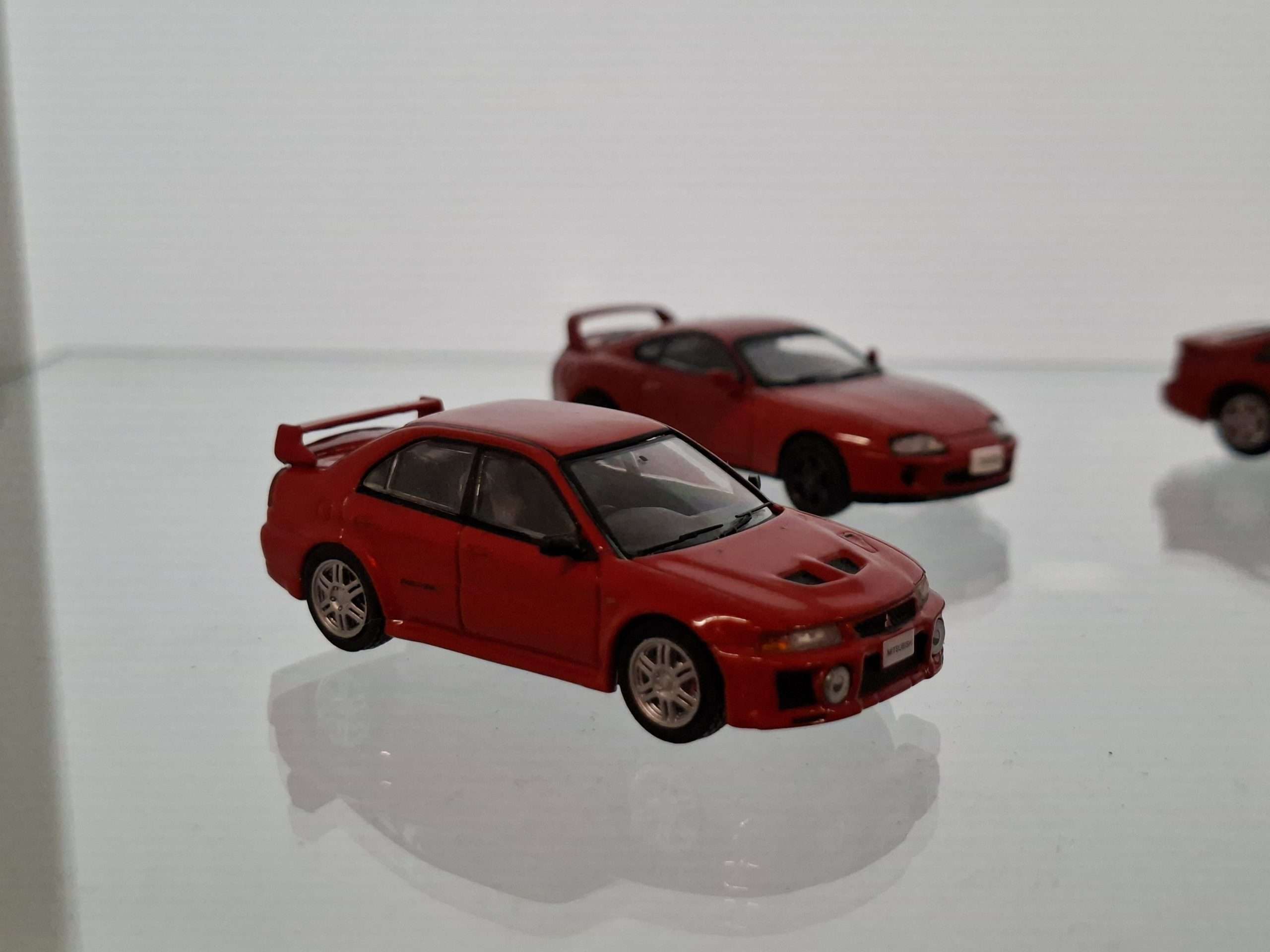 1;64 Ixo Mitsubishi Lancer Evolution V 1;64 Ixo Mitsubishi Lancer Evolution V