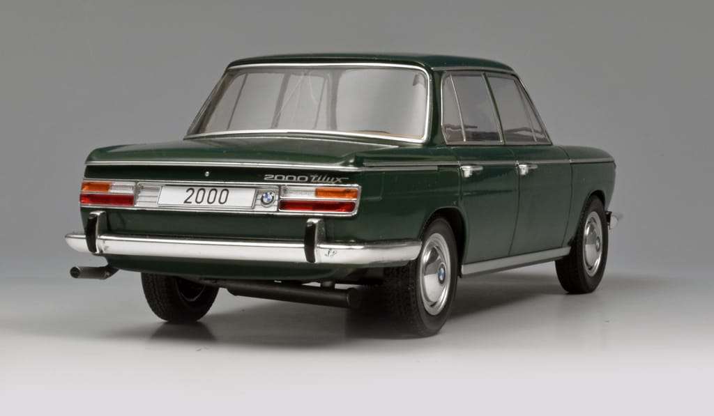 18MCG BMW 2000 Tilux 1966 2