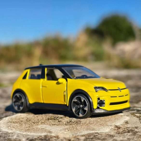 3 inch Majorette Renault 5 2