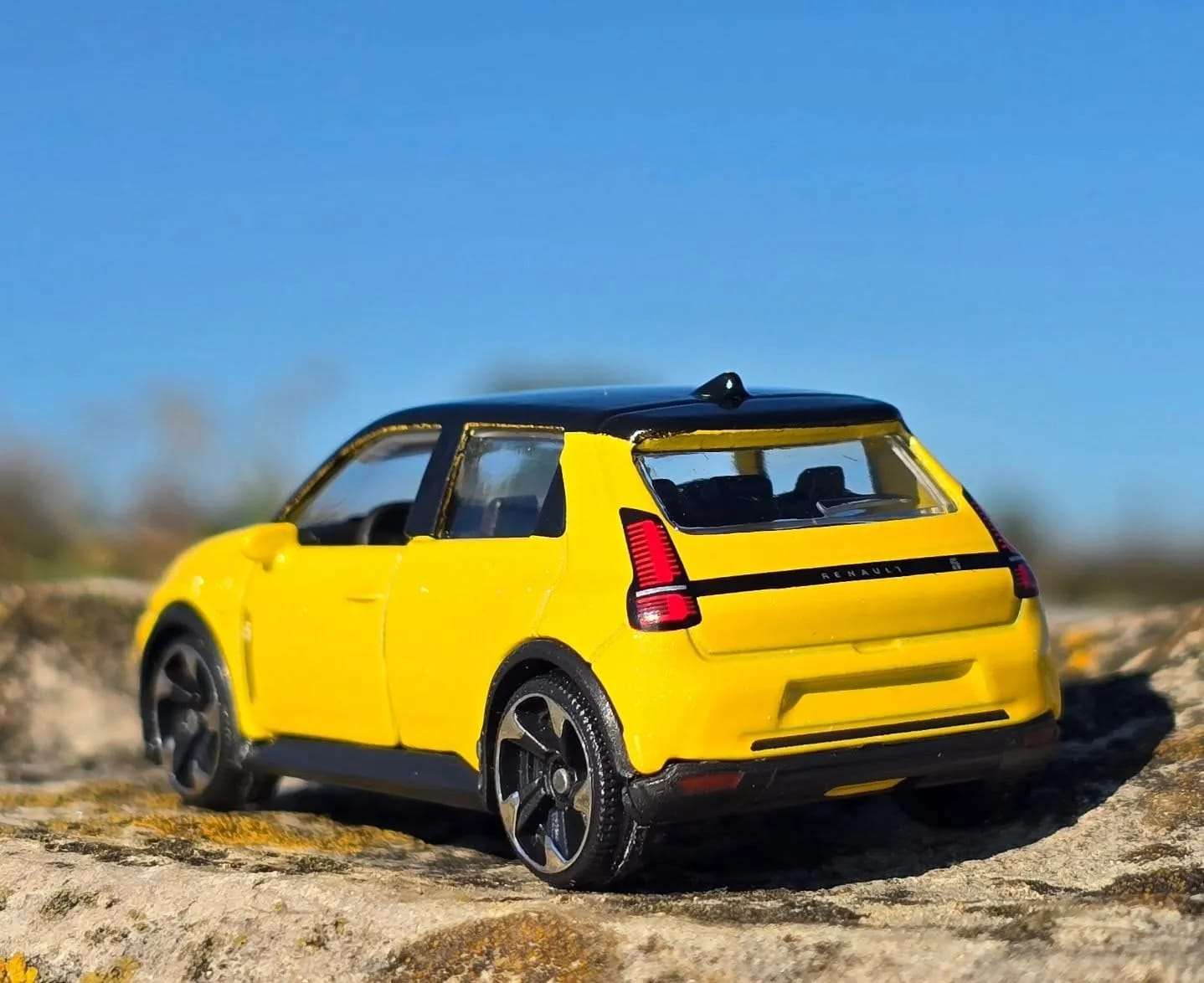 3 inch Majorette Renault 5 4 3 inch Majorette Renault 5 4