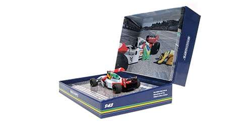 43Minichamps Vettel Imola2024 530934305 (3)