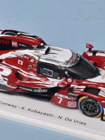43spark Toyota GR010 Hybrid LM 2025 de Vries + Conway + Kobayashi 1