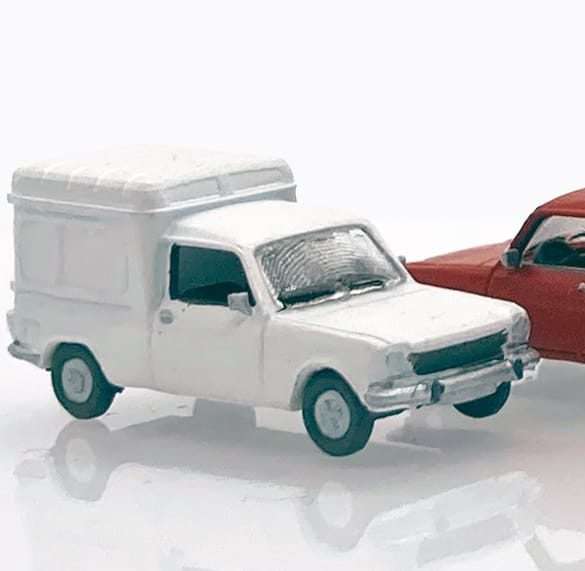 OP160RailNScale Afb1