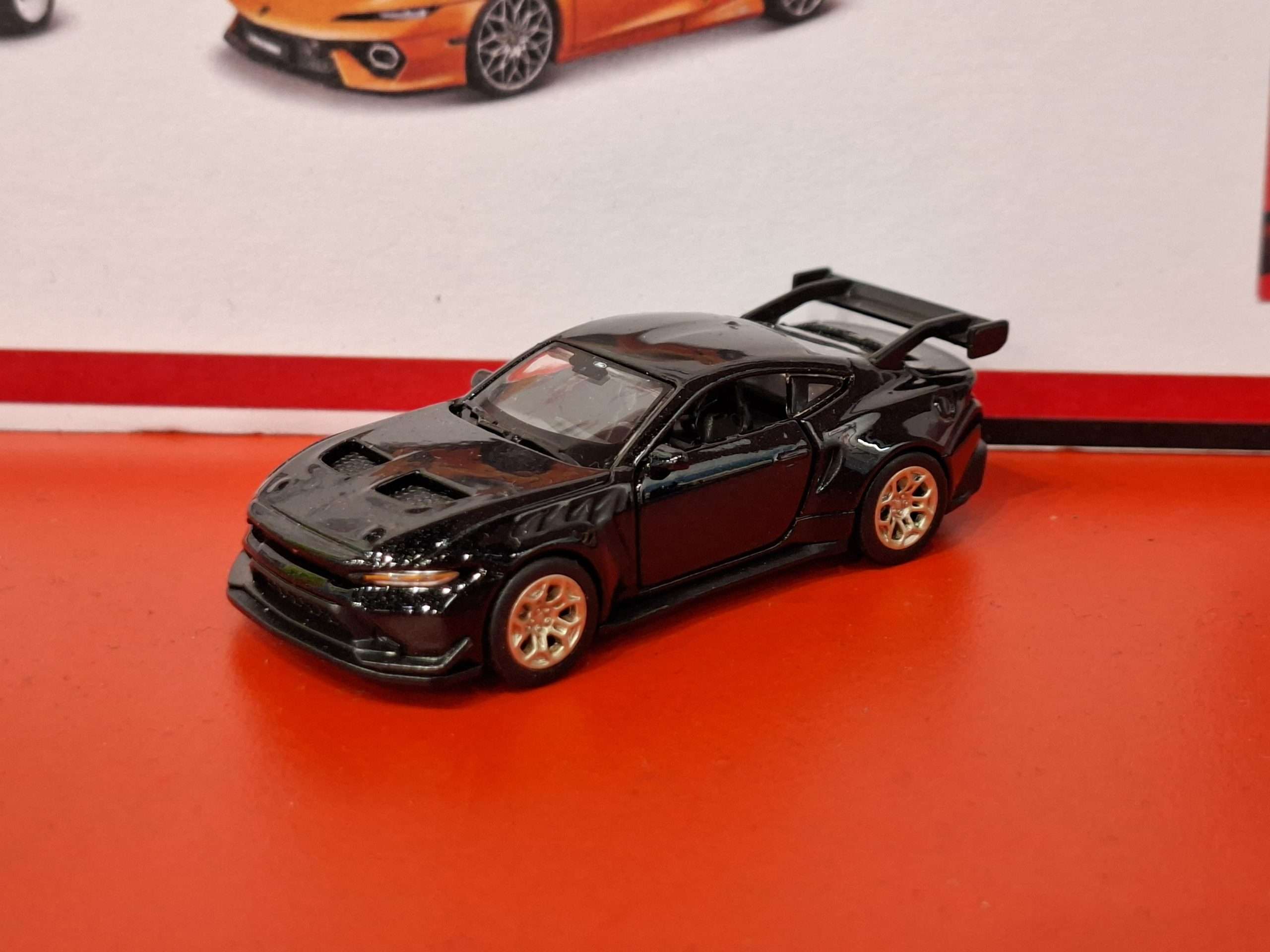 1;64 Maisto Ford Mustang GTD 1