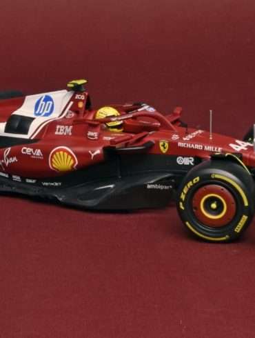 18Bburago Ferrari SF 25 2025 Hamilton 1
