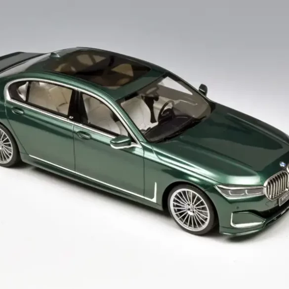 18GTs BMW Alpina B7 2022 4