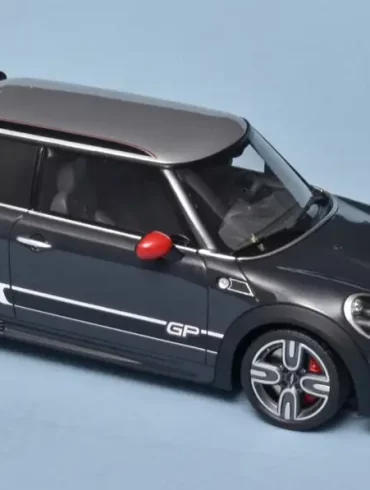 18OttOm Mini John Cooper Works GP2 R56 2012 3