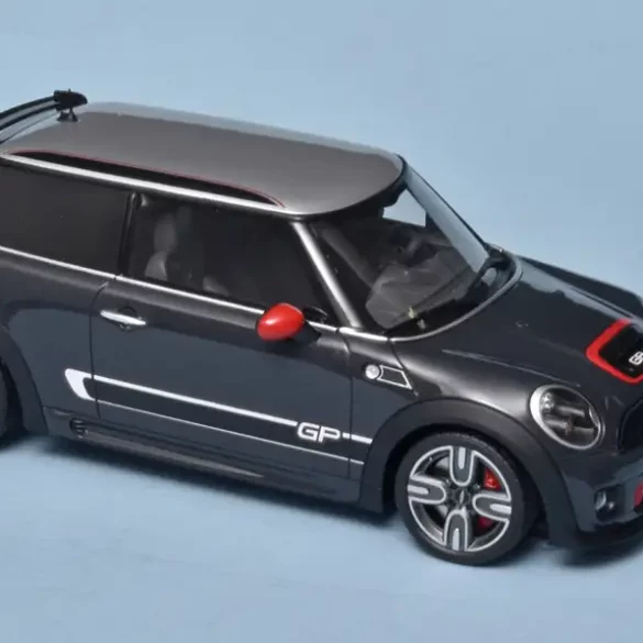 18OttOm Mini John Cooper Works GP2 R56 2012 3