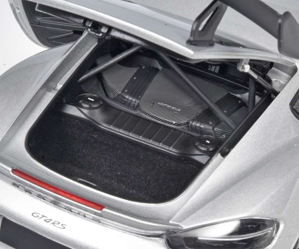 18minic Porsche Cayman GT4RS 2024 5 18minic Porsche Cayman GT4RS 2024 5