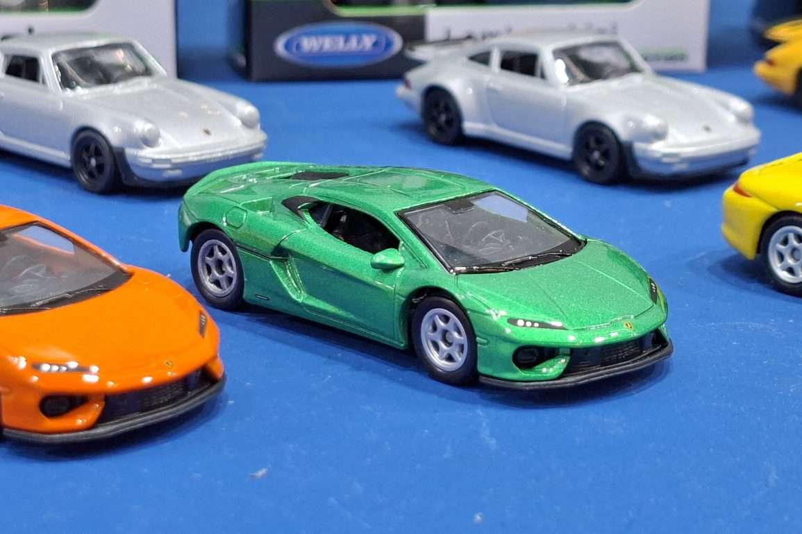 3 inch Welly Lamborghini Temerario 1