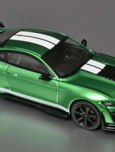 43solido Ford Mustang Shelby GT500 1