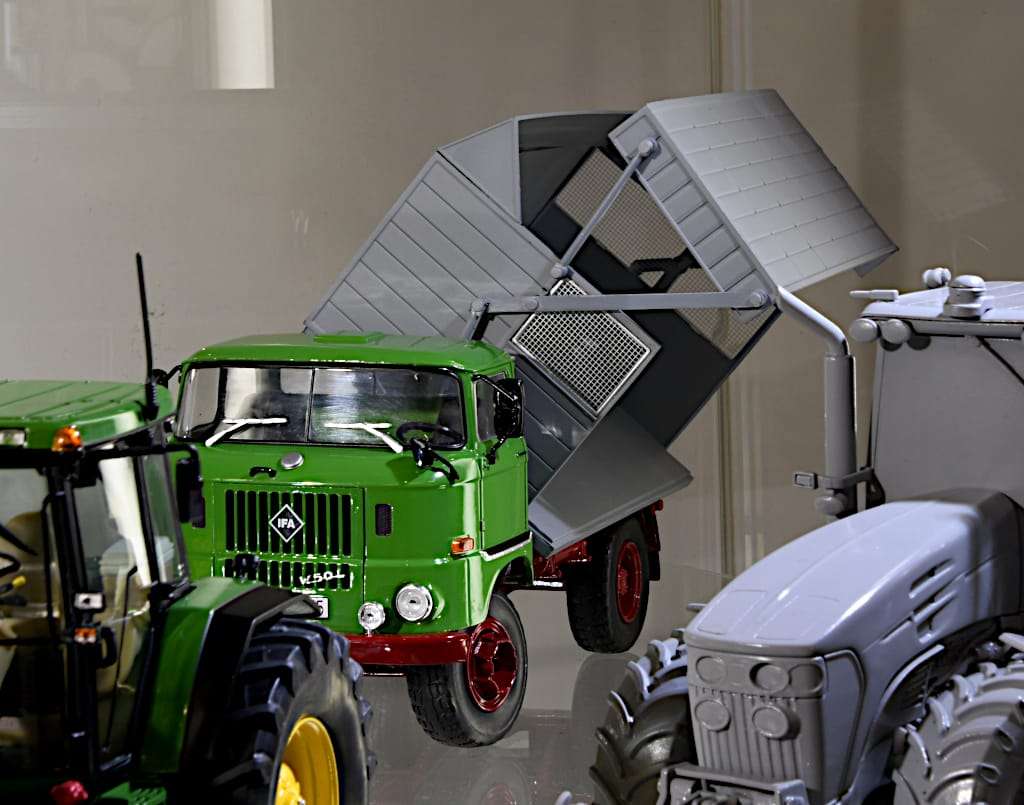 INT 132 Schuco Zijlosser op IFA chassis INT 132 Schuco Zijlosser op IFA chassis