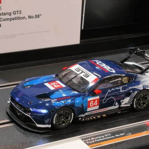 K Carrera 32.Ford Mustang GT3