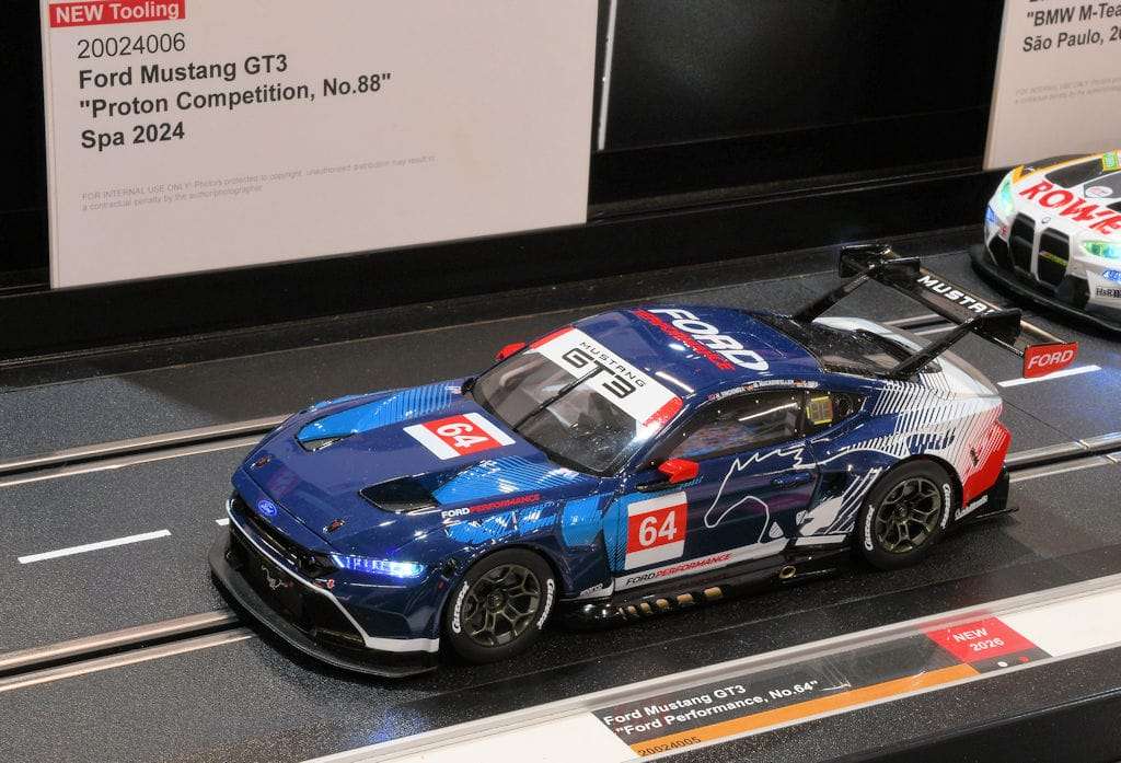 K Carrera 32.Ford Mustang GT3