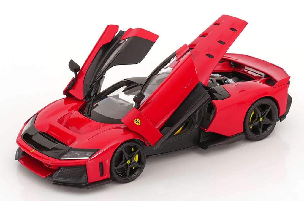 18Bburago Ferrari F80 3 18Bburago Ferrari F80 3