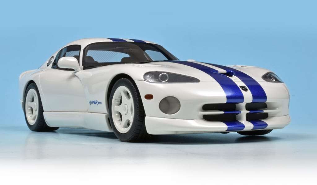 18GTs Dodge Viper GTS 1996 1