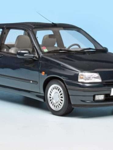 18OttOm Renault Clio Baccara 1995 1