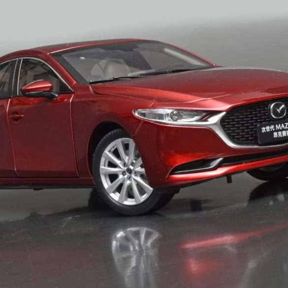 18Paudi Mazda 3 Axela 2019+ 1