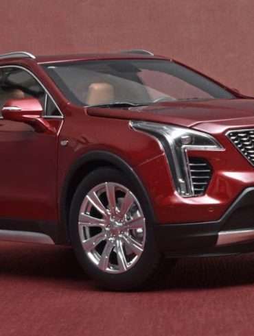 18paudi Cadillac XT4 2022 1