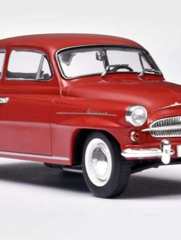 24WhiteB Skoda Octavia Super 1959 3