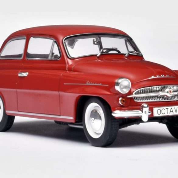 24WhiteB Skoda Octavia Super 1959 3