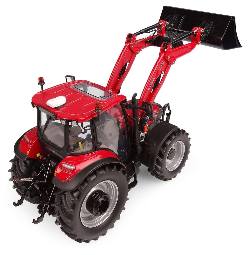 32uh case IH farmall 120c + voorhef 3 32uh case IH farmall 120c + voorhef 3