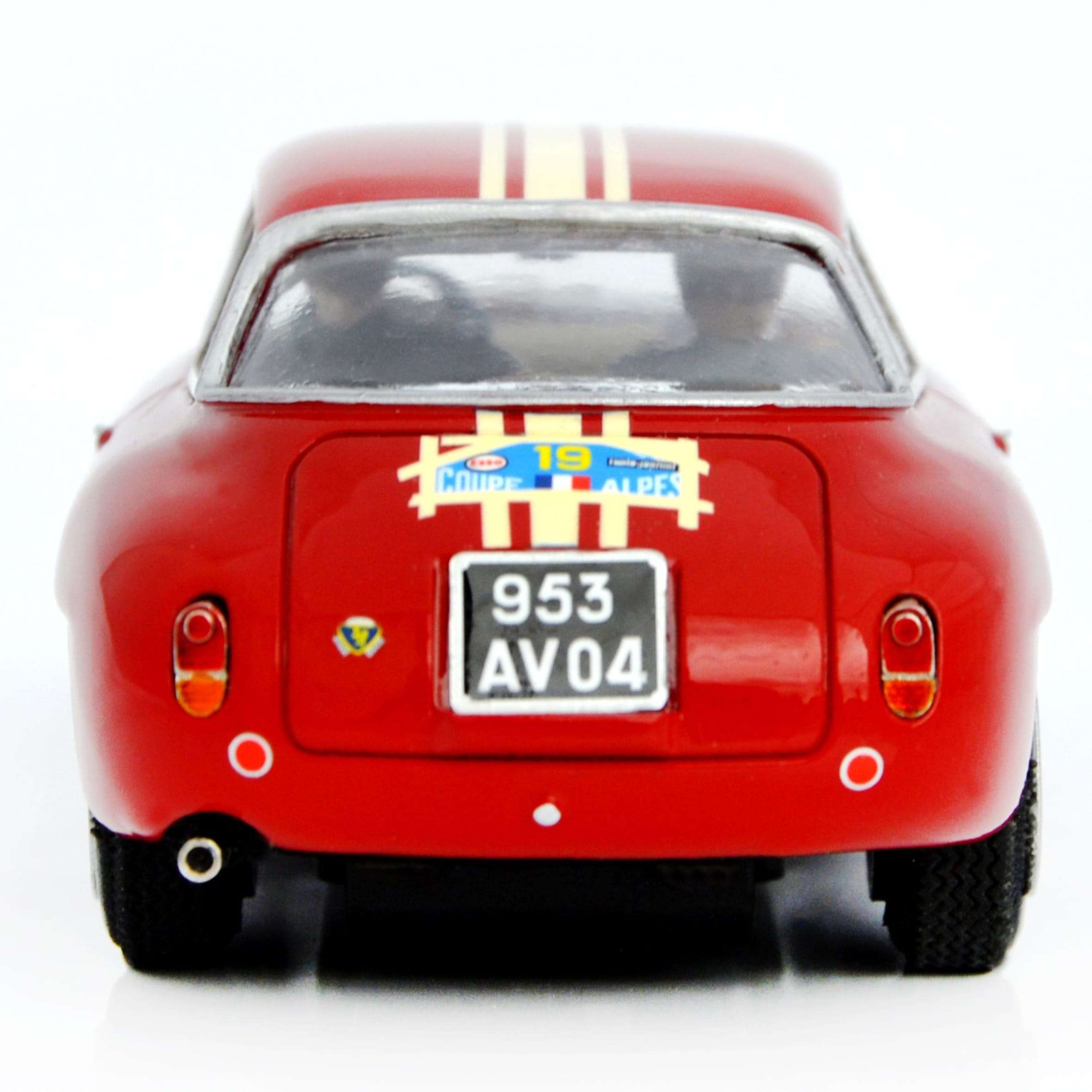 AR ZAGATO 3 AR ZAGATO 3