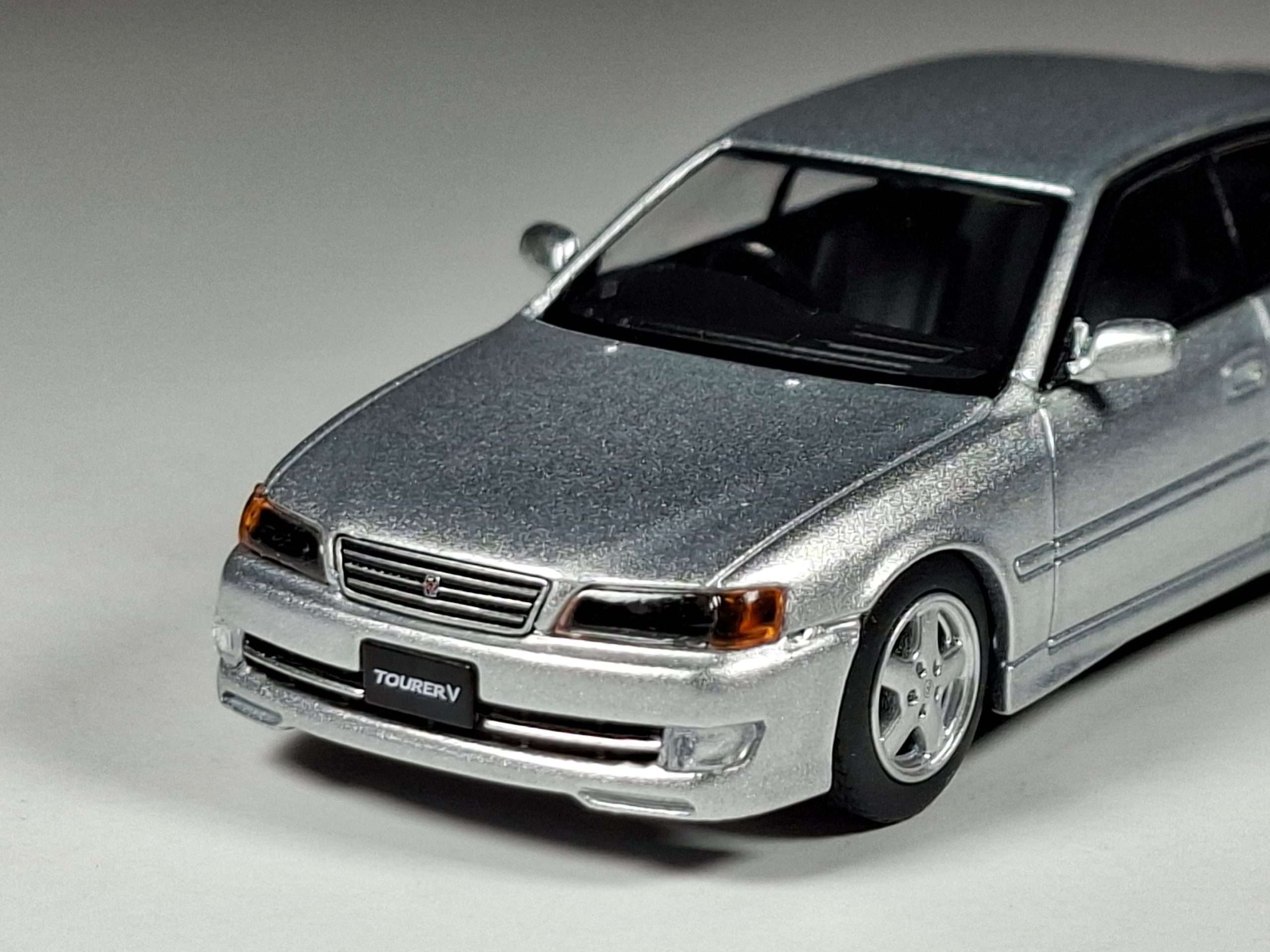 1;64 Hobby Japan Toyota Chaser Tourer V 3