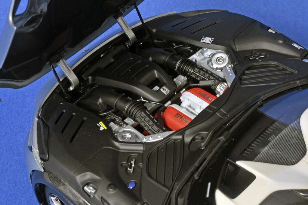 18BBR Ferrari Purosangue 2023 3