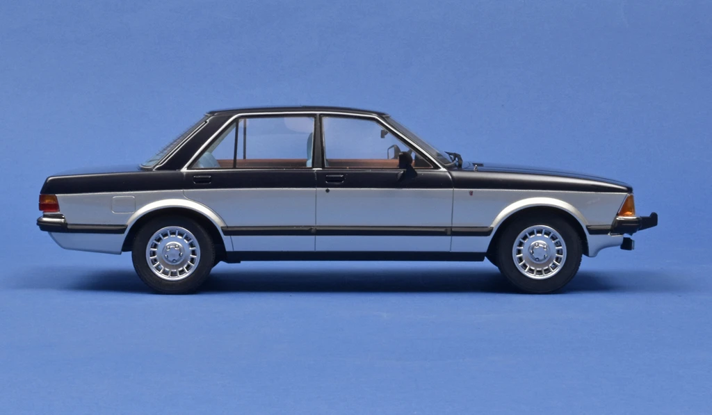 18cult Ford Granada 2.8 Ghia 4 18cult Ford Granada 2.8 Ghia 4