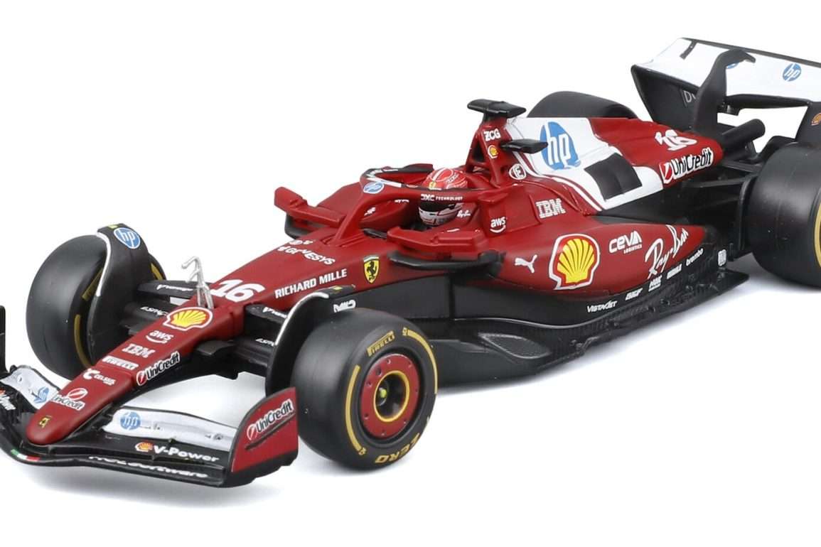 43Bburago Ferrari SF 25 Charles Leclerc 2025, met helm (01)