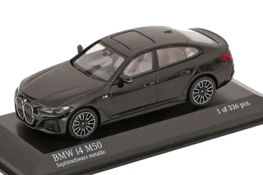 43minic BMW i4 M50 1
