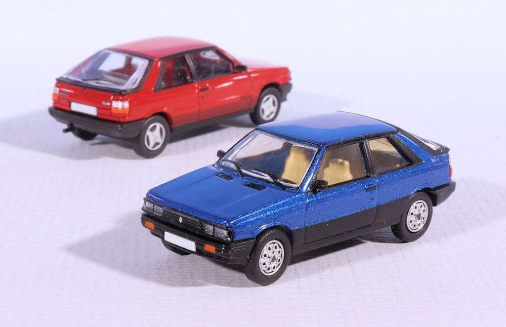 INT3 26.PCX87.Renault 11 (1981)(1)