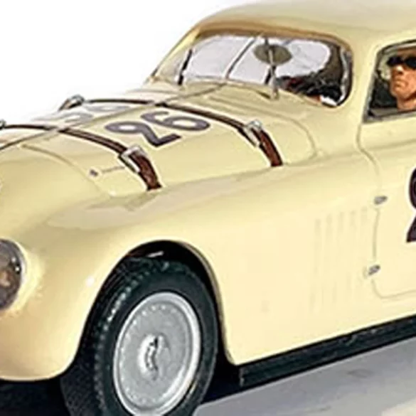 Modelant la BMW 328 a