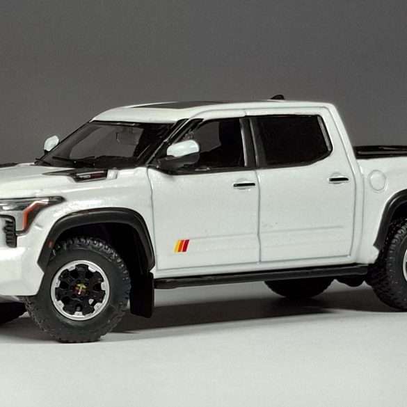 1;64 GCD Toyota Tundra TRD Pro 1